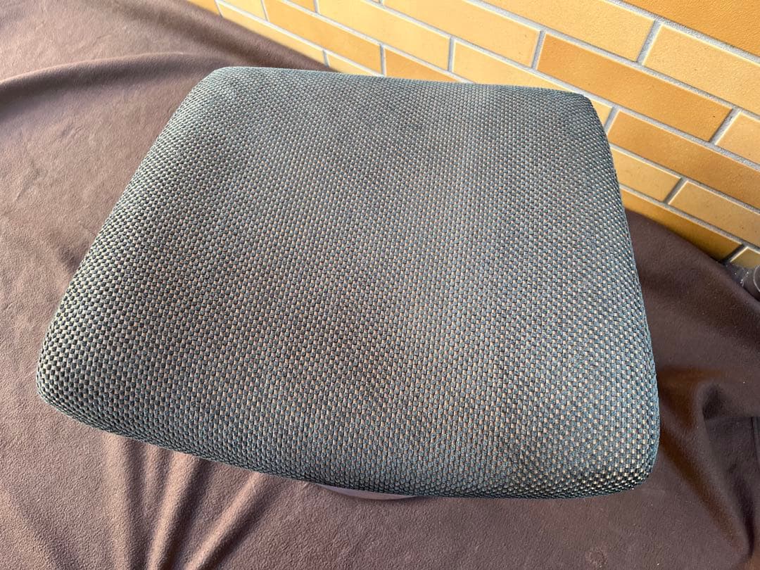 カリモク ザファースト　RU73モデル Mサイズチェア&オットマン セット