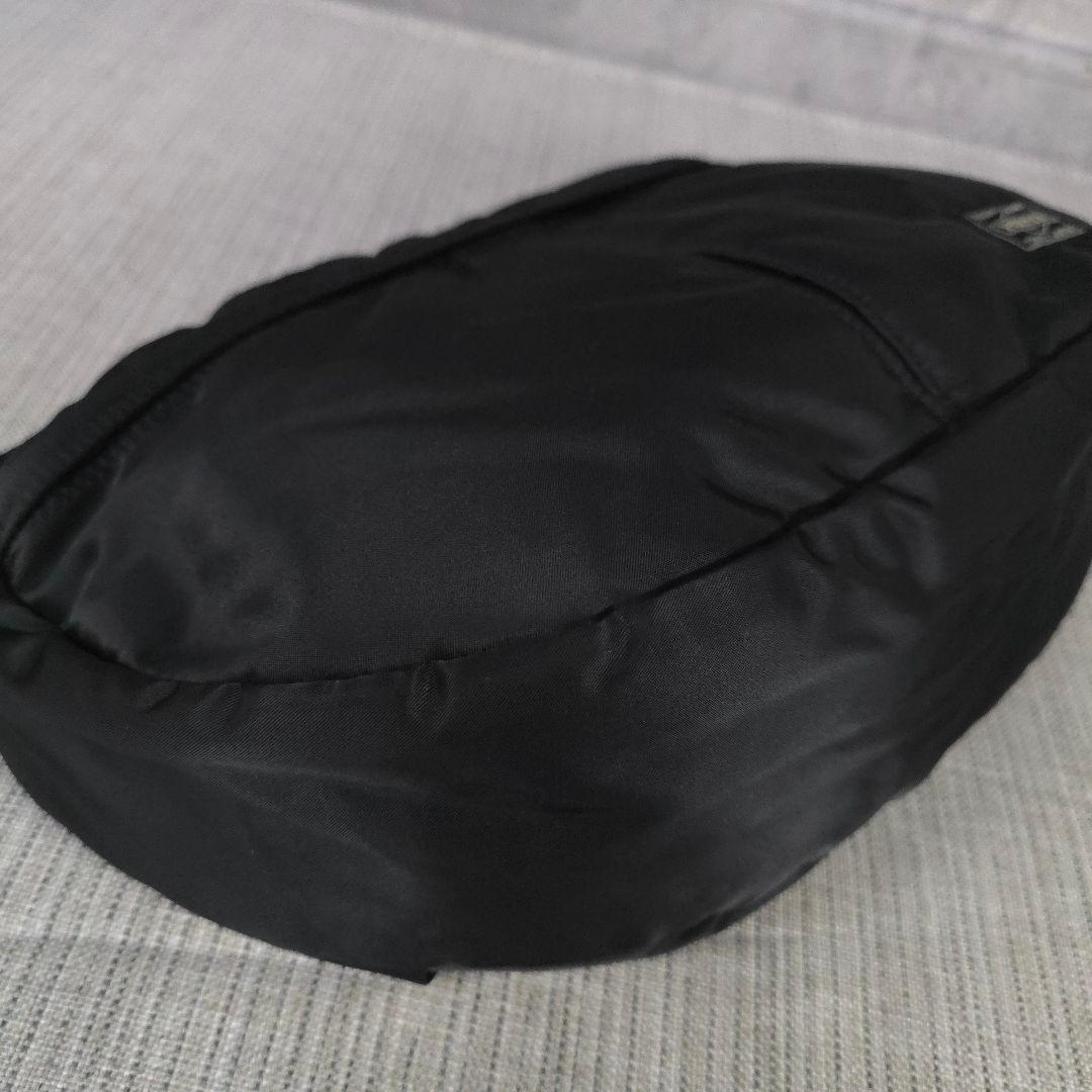 未使用に近い　PORTER　タンカー　ショルダーバッグ　最終モデル　オーバル　黒