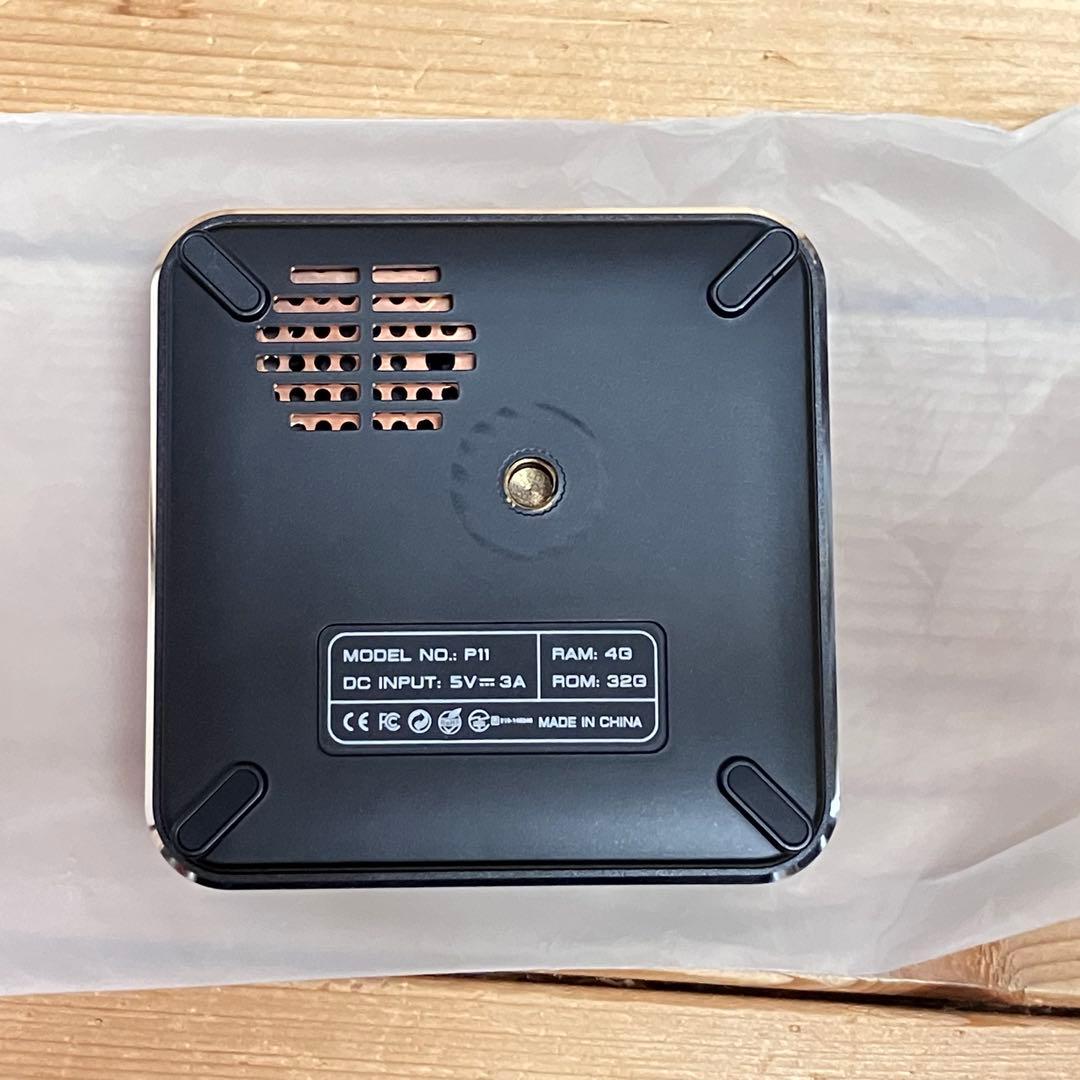 超小型モバイルプロジェクター MINI PROJECTOR 動作確認、初期化済み