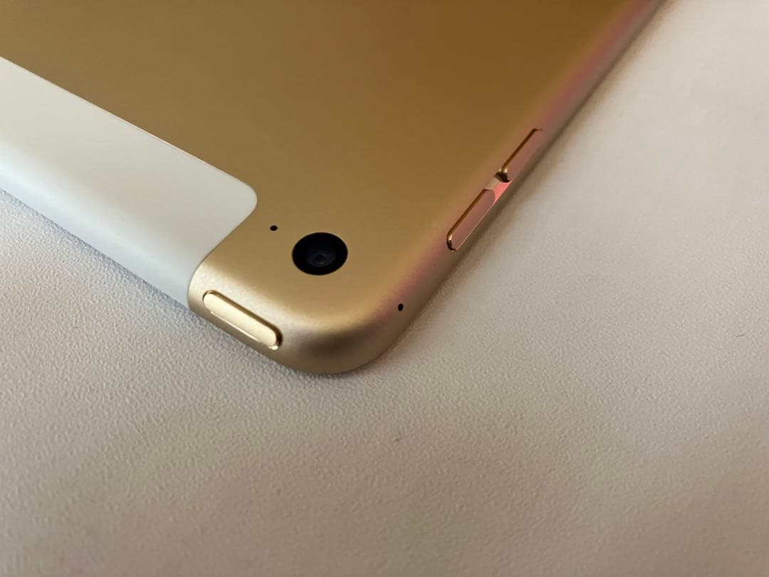 iPad mini4 Wi-Fi + Cellular 128GB ゴールド
