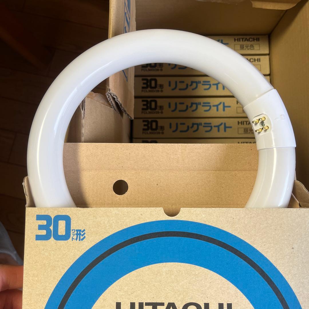HITACHI 蛍光灯 FCL30D/28-B 昼光色 30形