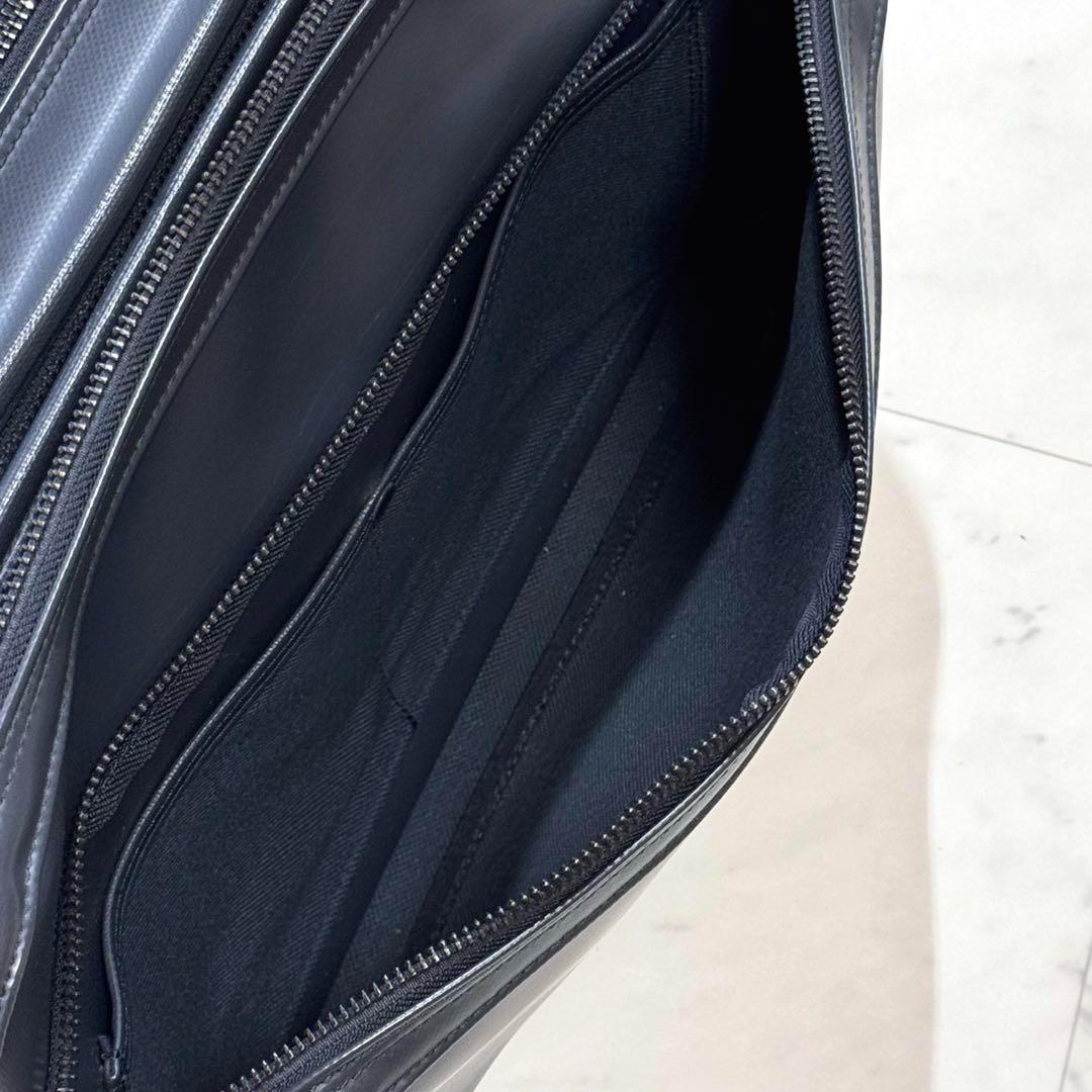 【良品】ラゲッジレーベル ライナー ショルダーバッグ ブラック 赤バッテン