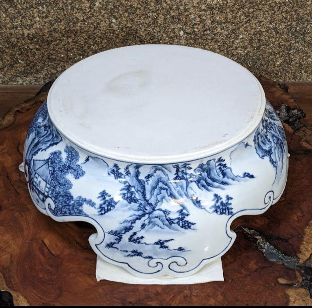 未使用　有田焼　沈香壺　染付　神右衛門作　総手描　特大八角壺　山水絵 三段飾り壷