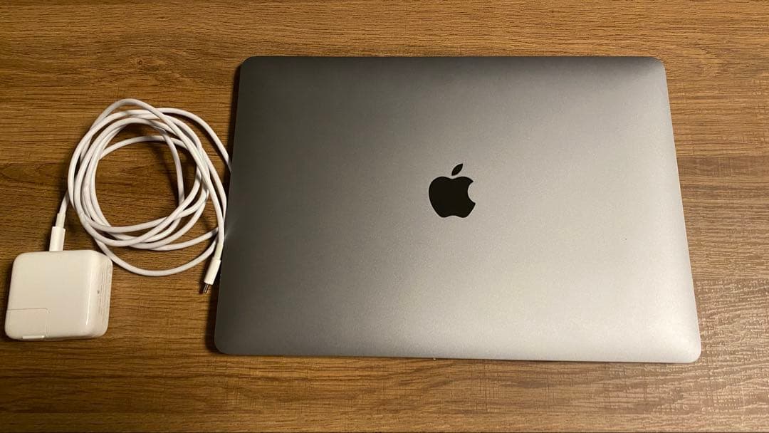 Apple MacBook 中古品 スペースグレイ
