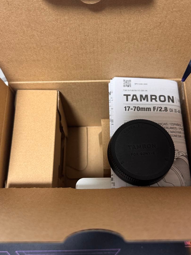 Sony a6400 TAMRON 17-70mm f/2.8 バッテリー2個他