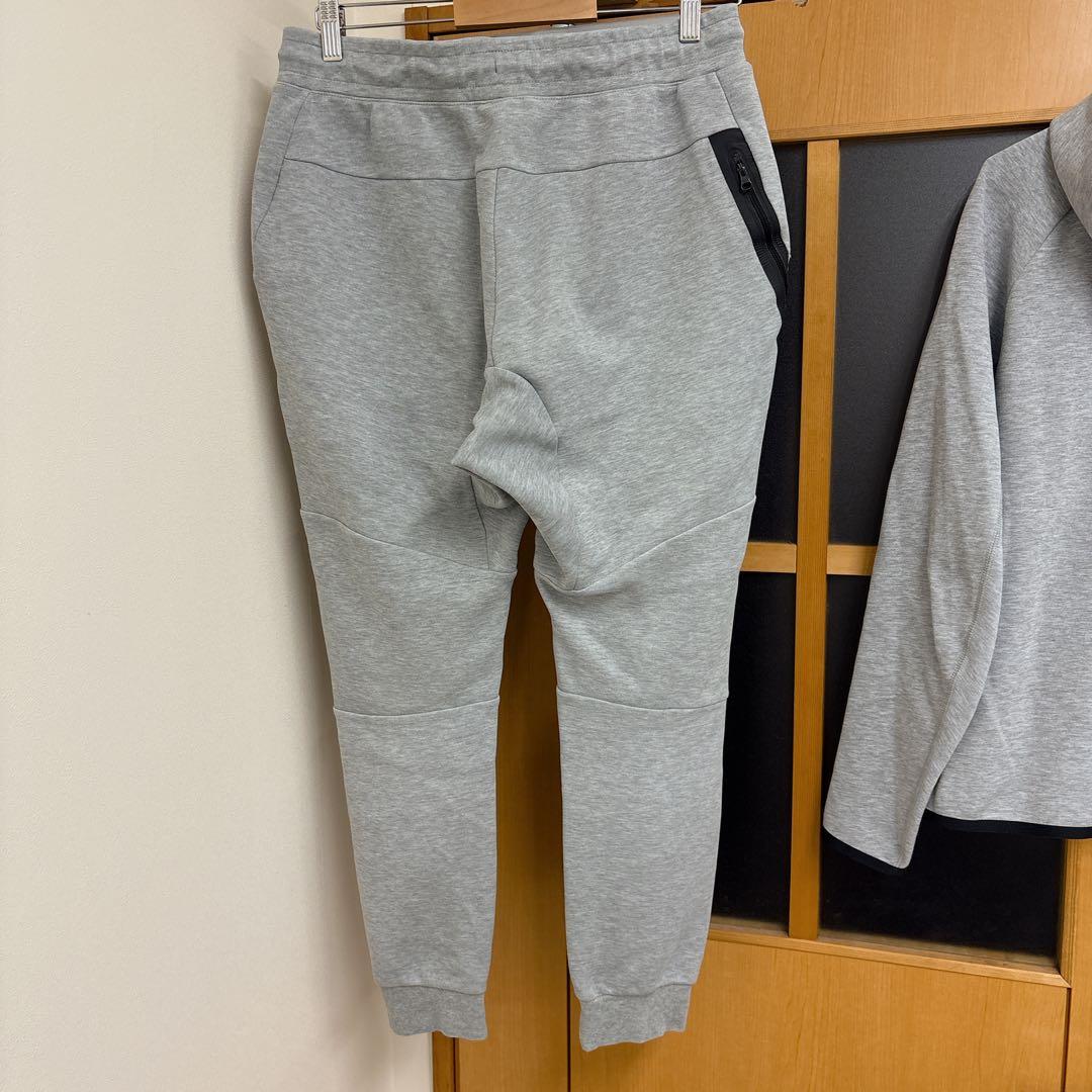 NIKE テックフリース　スウェット　上下セット　パーカー　長ズボン　ナイキ