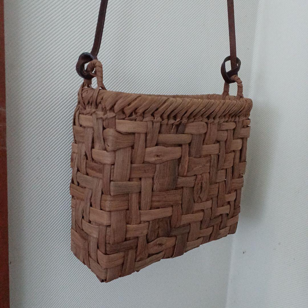 国産山葡萄ショルダーバッグ