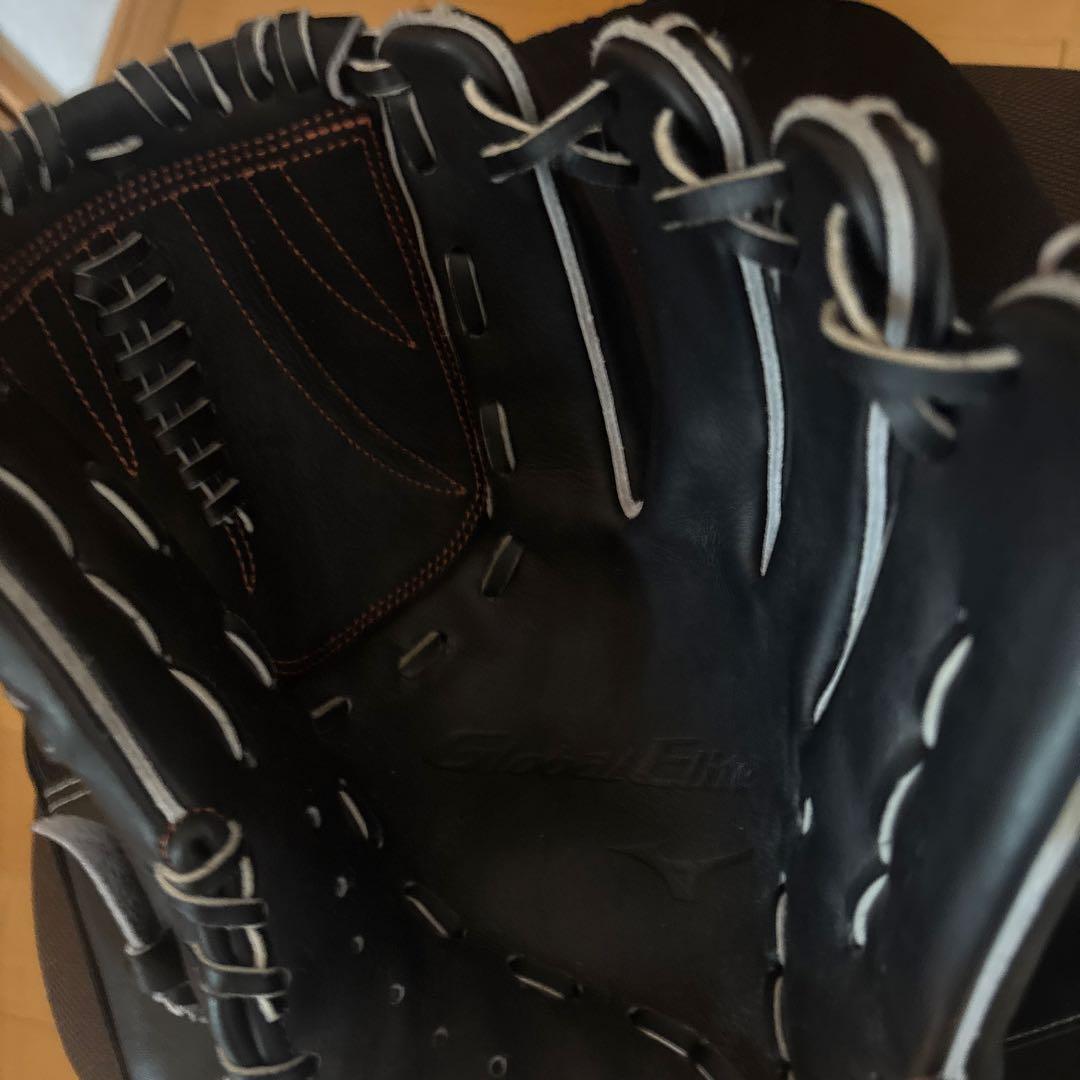 Mizuno グラブエリート 黒　硬式グローブ　ピッチャー用