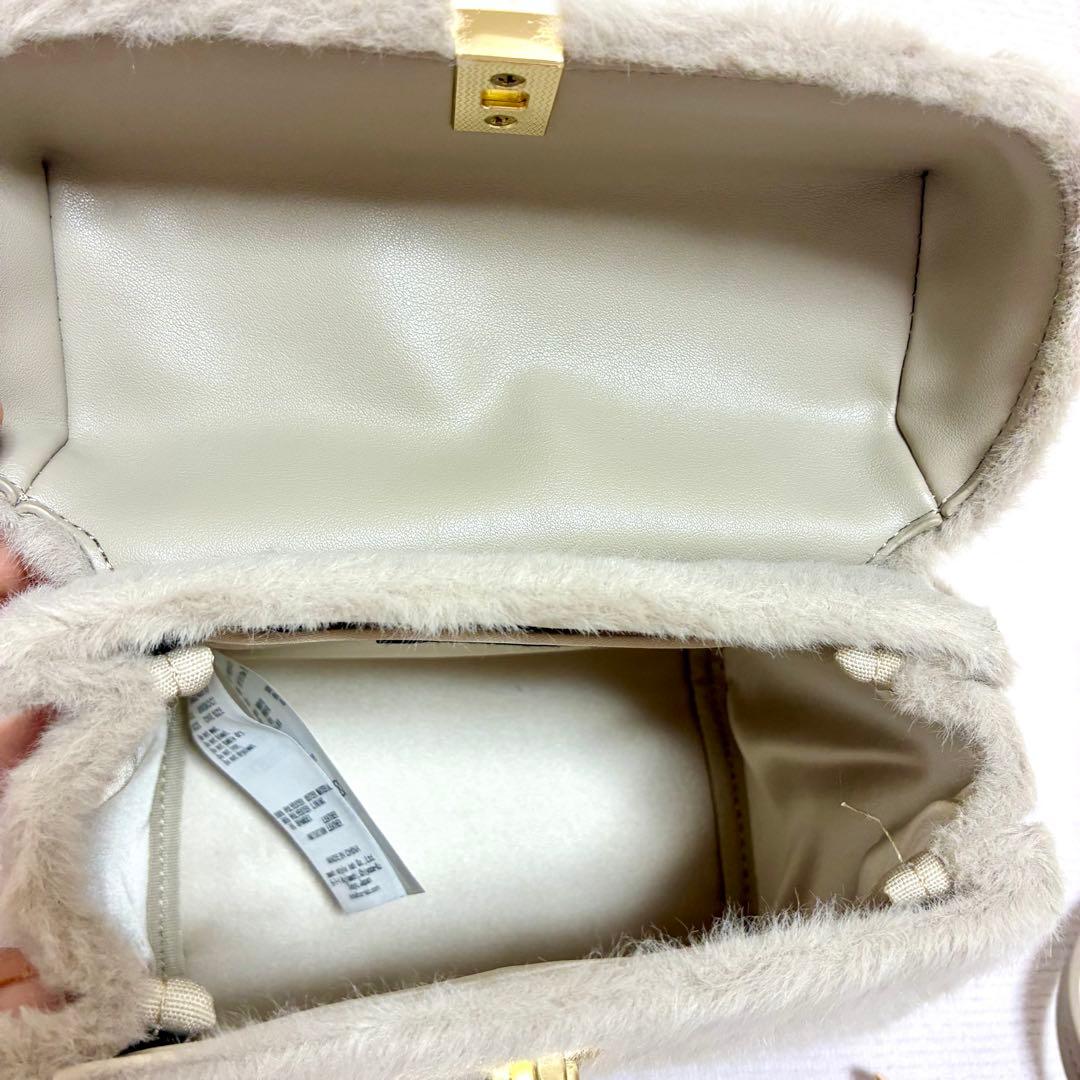 CELFORD リュタン　ビジュースタッズファーポシェット　MOC ファーバッグ