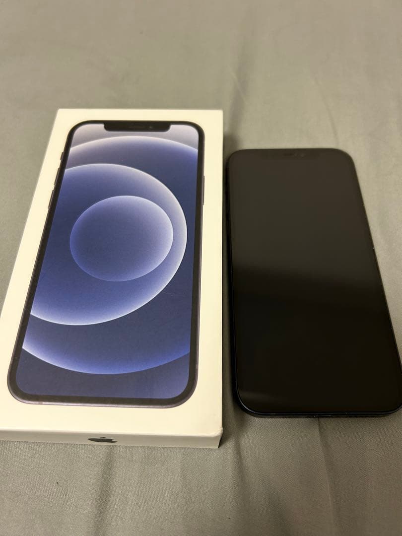 未使用フィルム付き　Apple iPhone 12 128gbブラック 本体