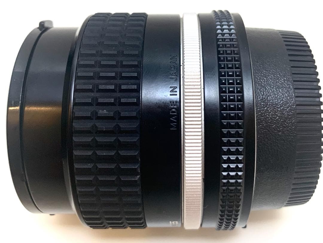 Nikon ai-s Nikkor 85mm f/2 単焦点 希少91018