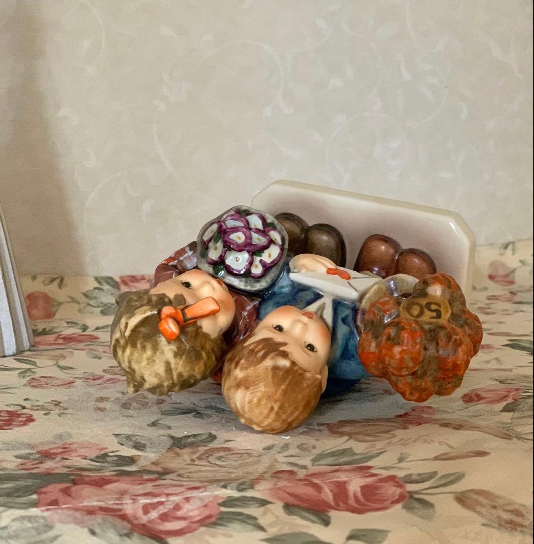 りんごミカン ゲーベル・フンメル人形【The love lives on】