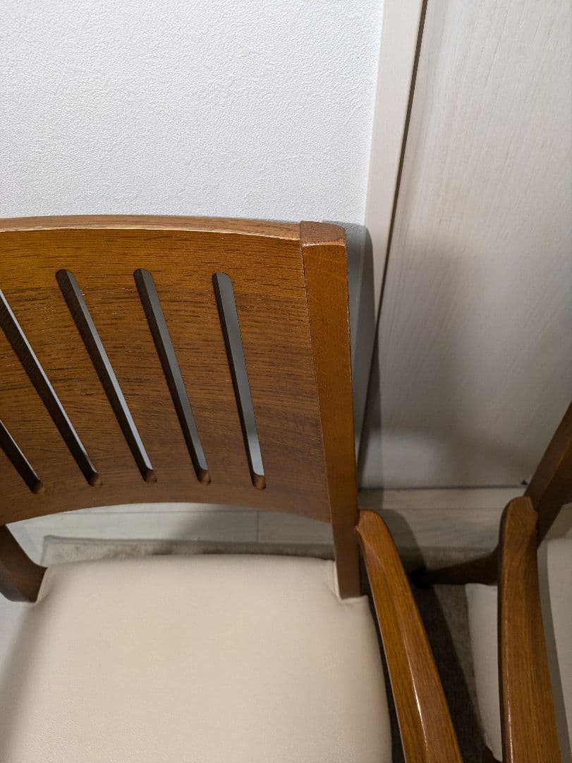 大塚家具　IDC ダイニングチェア　椅子　２脚セット