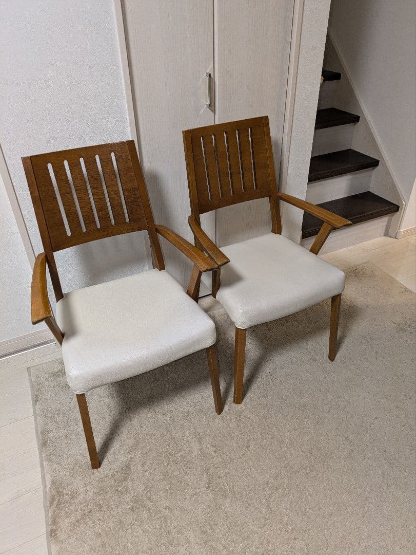 大塚家具　IDC ダイニングチェア　椅子　２脚セット