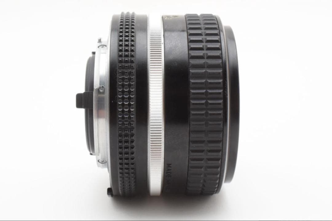【美品】Nikon Ai-s 50mm f/1.4 単焦点 レンズ ニコン MF