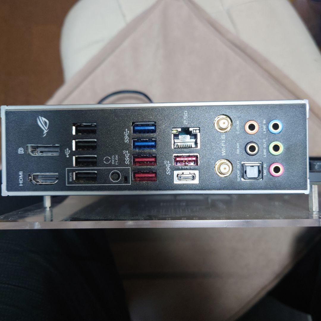 ASUS ROG STRIX Z490-E GAMING マザーボード