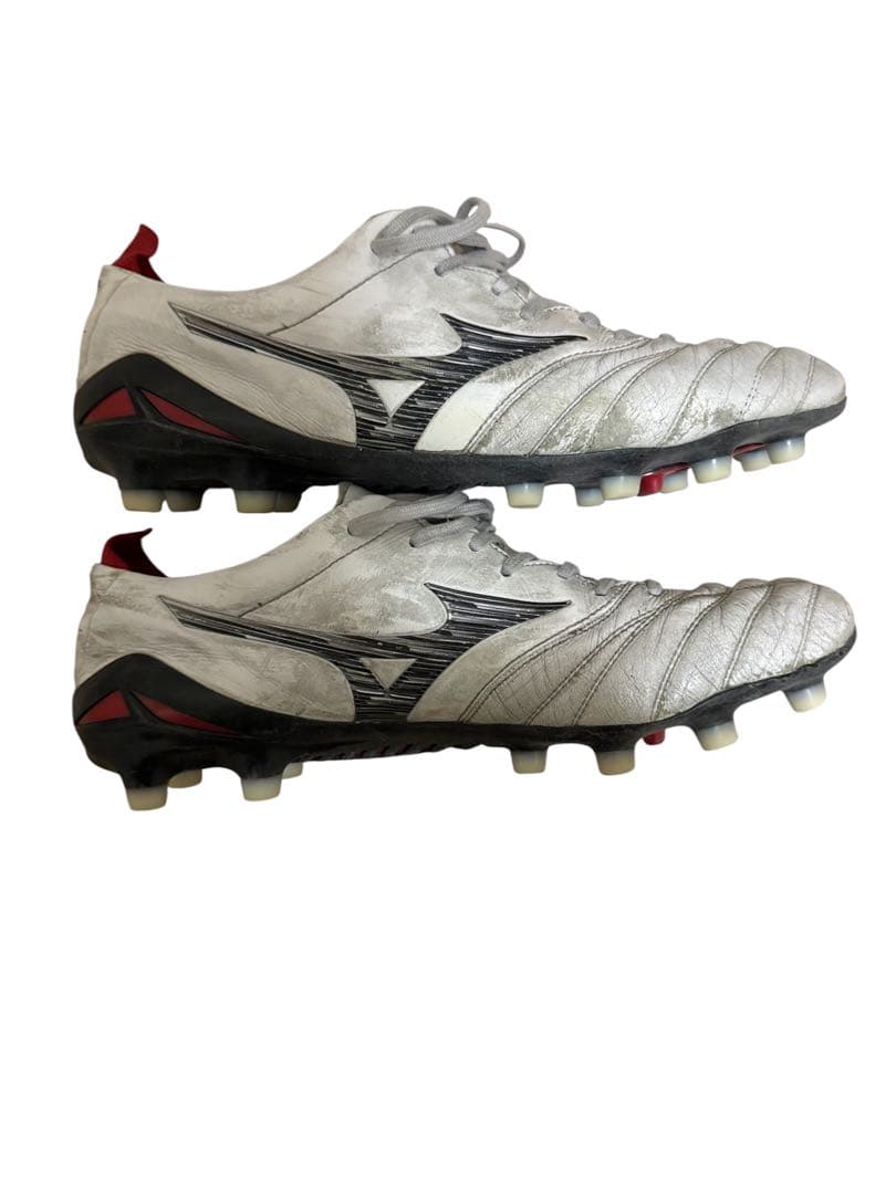 Mizuno Morelia スパイク ホワイト/ブラック/レッド