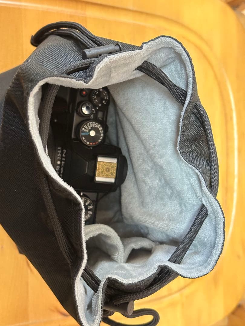 Nikon Zfc レンズキット 「撮影枚数111枚」とおまけ付き