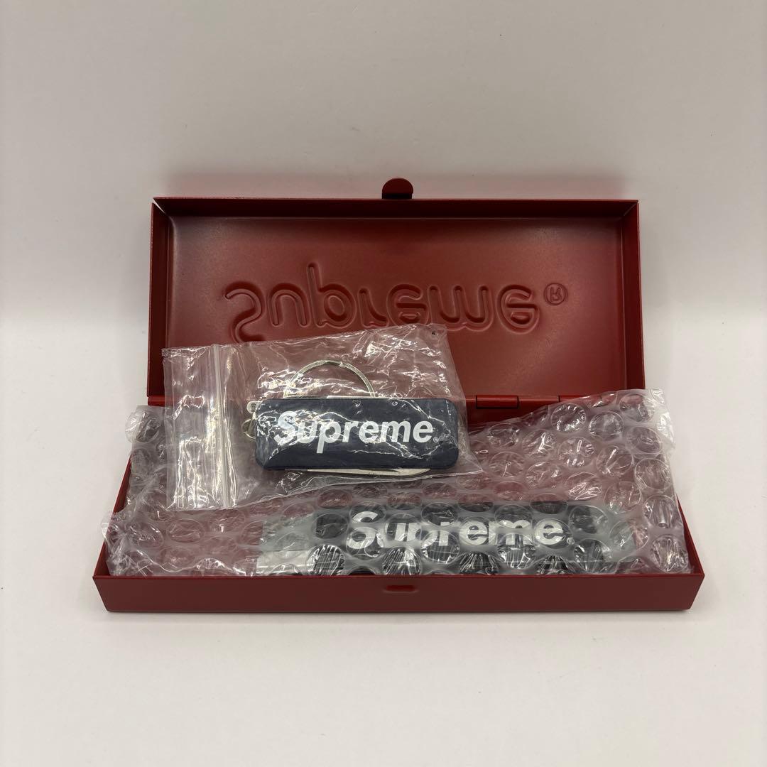 Supreme 小物3点セット　キーホルダー、ケース、カッター