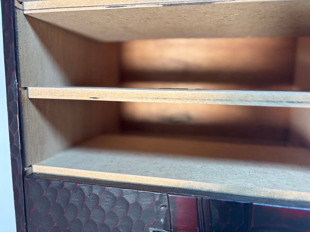 昭和レトロ　鎌倉彫り　竹彫刻の木製 小タンス 漆塗り　10段引き出し