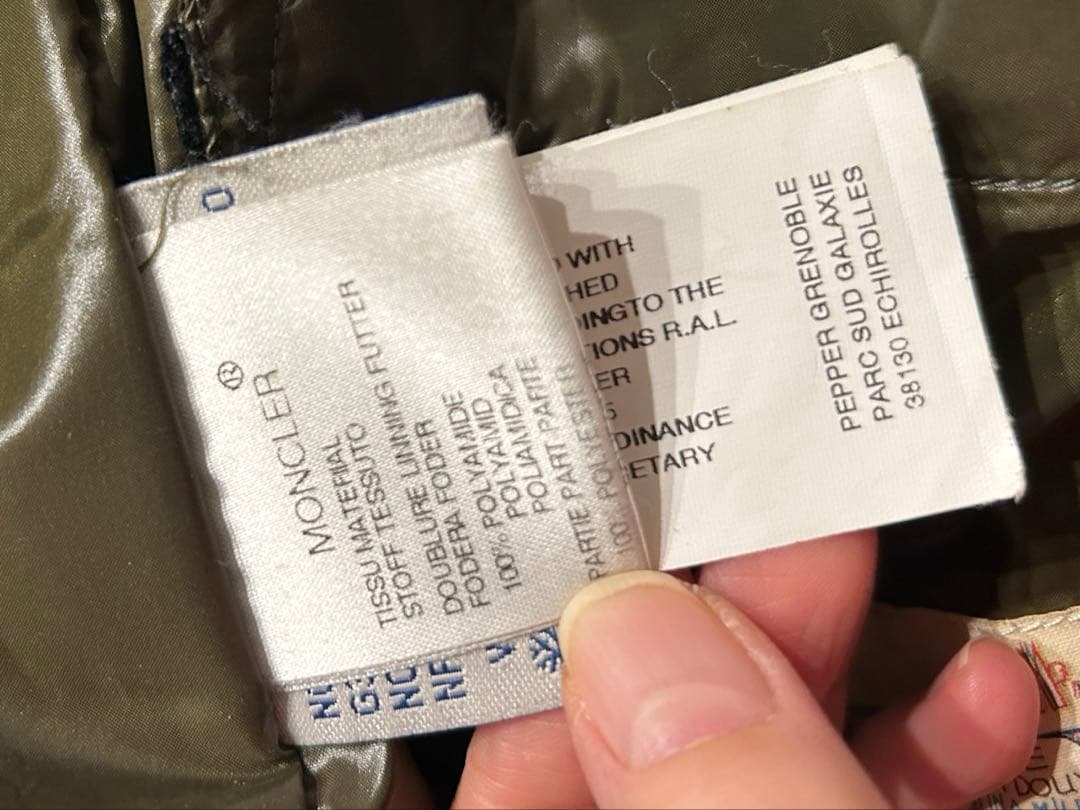 モンクレール ヒマラヤ L HIMALAYA 黒ダウン タグあり