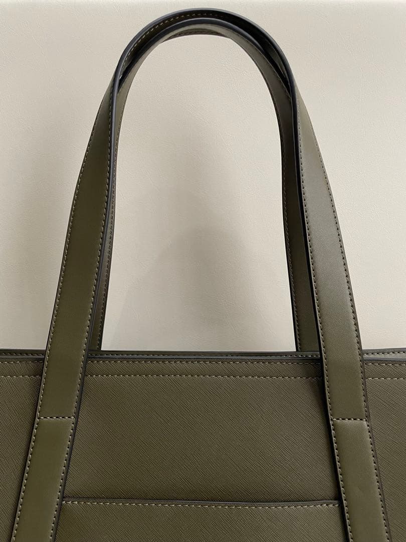 【新品未使用❤︎】MICHAEL KORS オリーブビジネスバッグ　マイケルコース