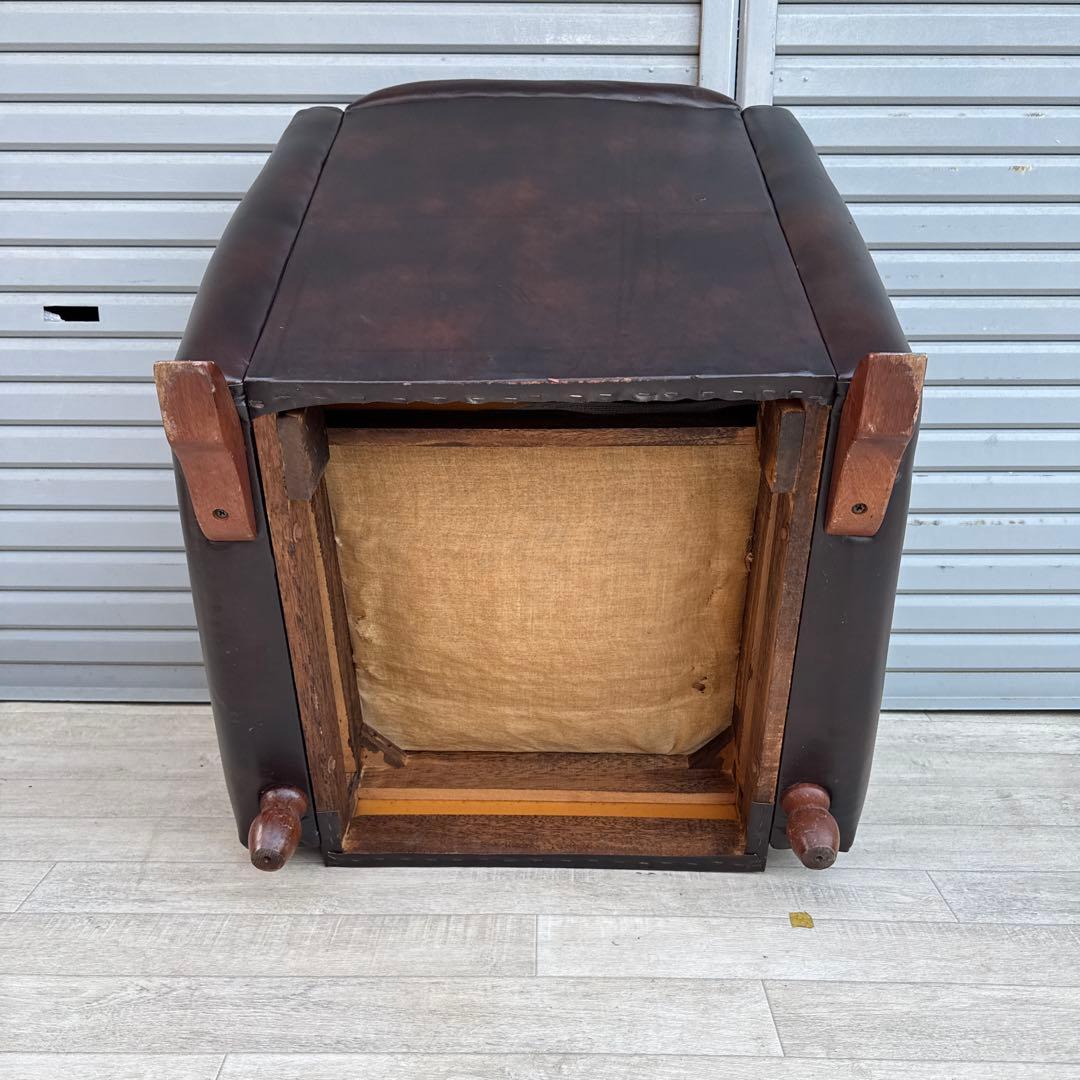 １人掛けソファ　ミッドセンチュリー　ヴィンテージ　レトロ　アームチェア