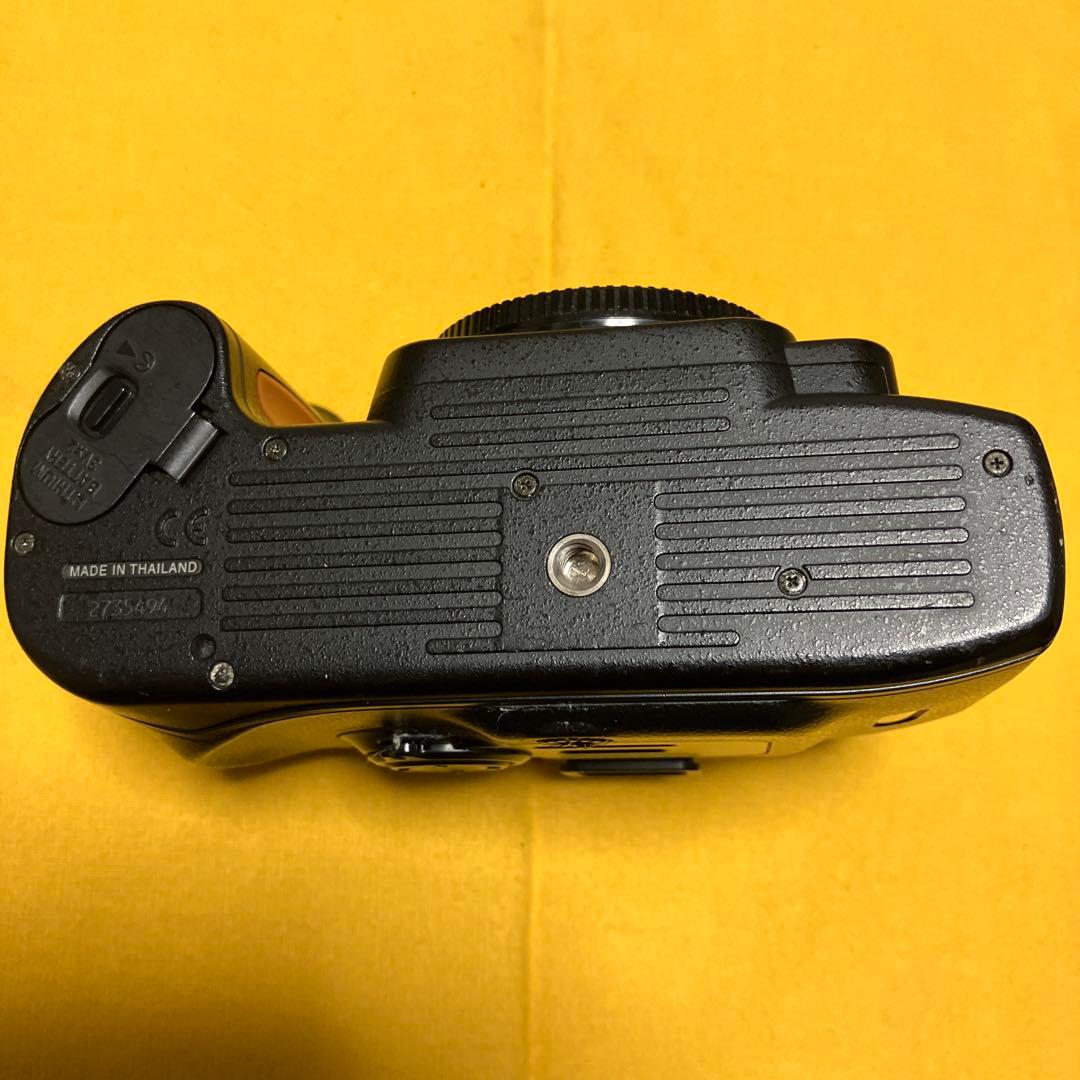 NIKON ニコンF80ボディ +バッテリーケースMB-16付