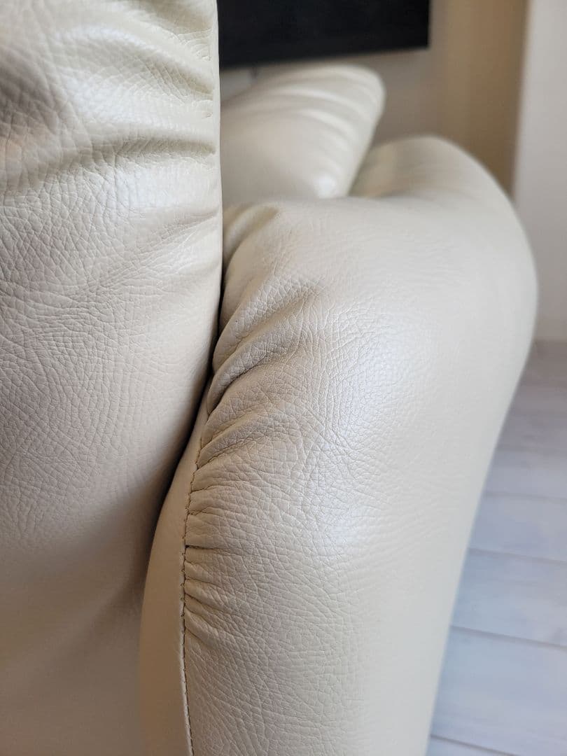 【引越大特価】カッシーナマラルンガ　レザーソファー3人掛けクッション2個付き