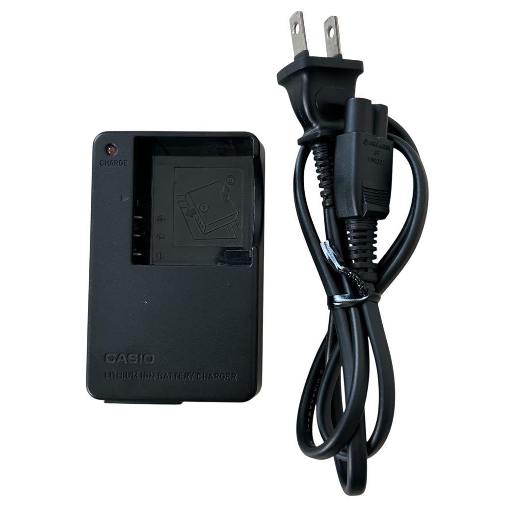 動作確認済み CASIO EXILIM EX-z100 シルバー コンデジ