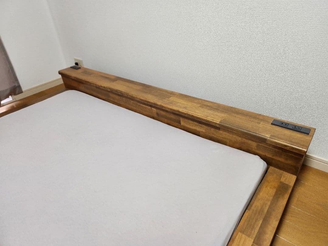 木製ダブルサイズすのこベッドDIY コンセント付き