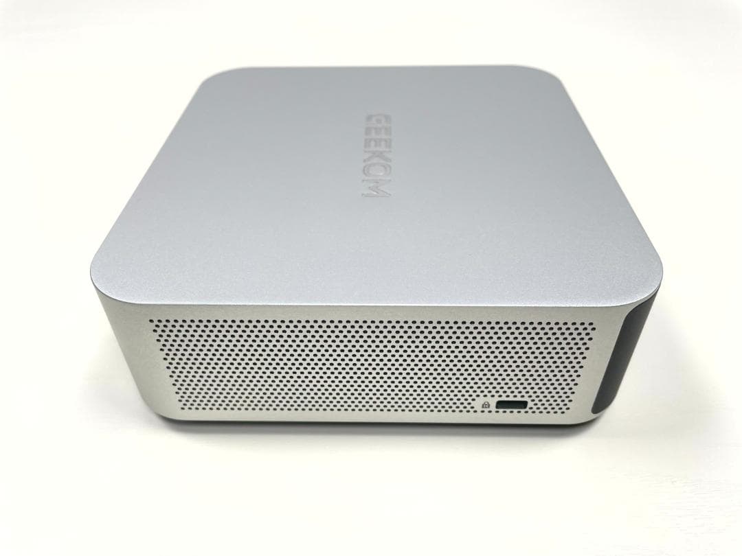 使用短め GEEKOM A9 MAX／AMD Ryzen AI 9 HX 370