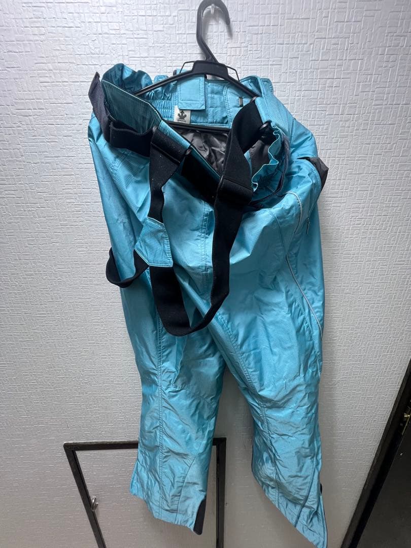 DESCENTEスキーウェア 上下セットＯサイズ ムーブスポーツ スノボ