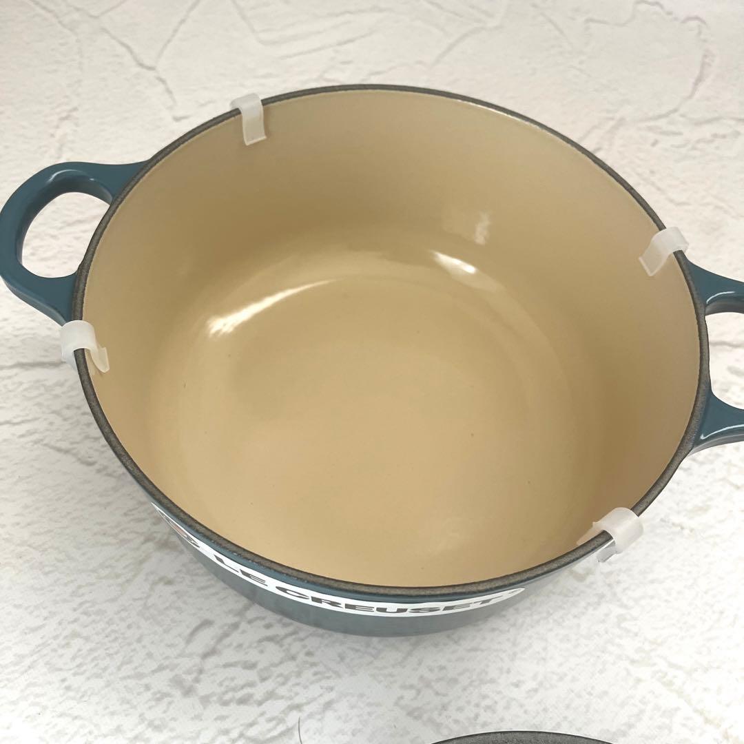 新品未使用 ル・クルーゼ ココットロンド 20cm ディープティール