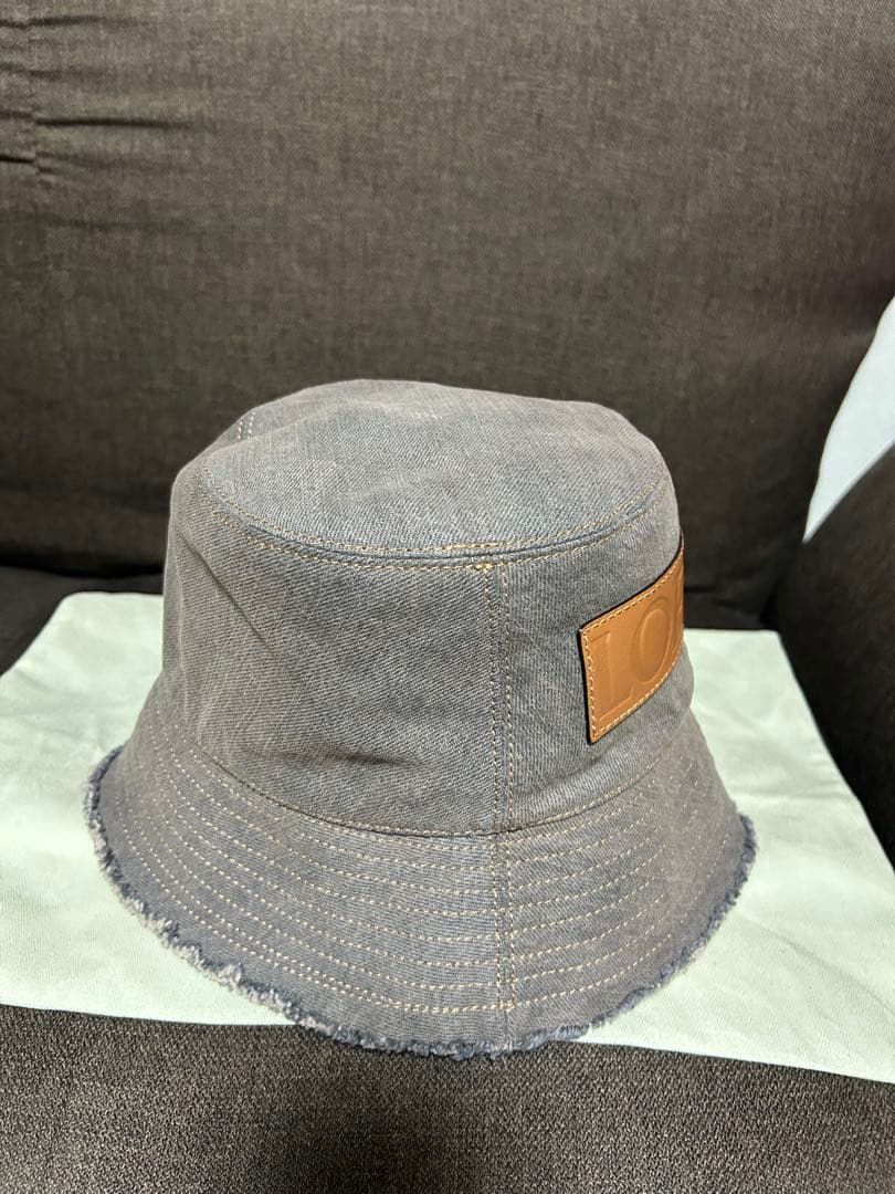 新品未使用『LOEWE』デニムハット　グレー