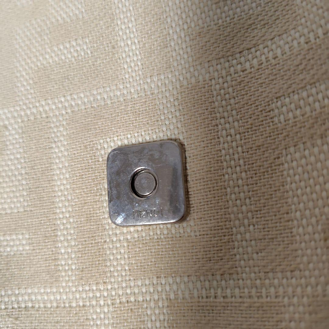 FENDI　ショルダーバッグ　ズッカ　フェンディ