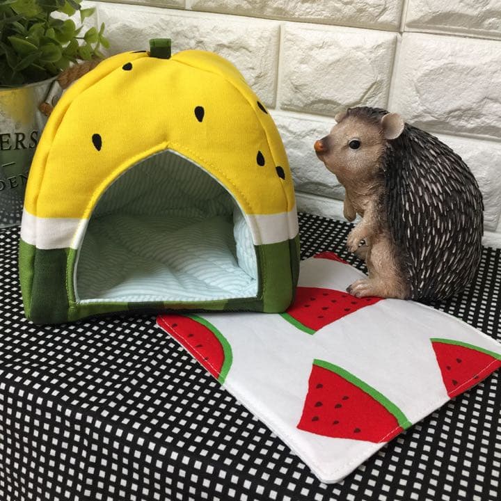 ハリネズミ寝袋 スイカハウス
