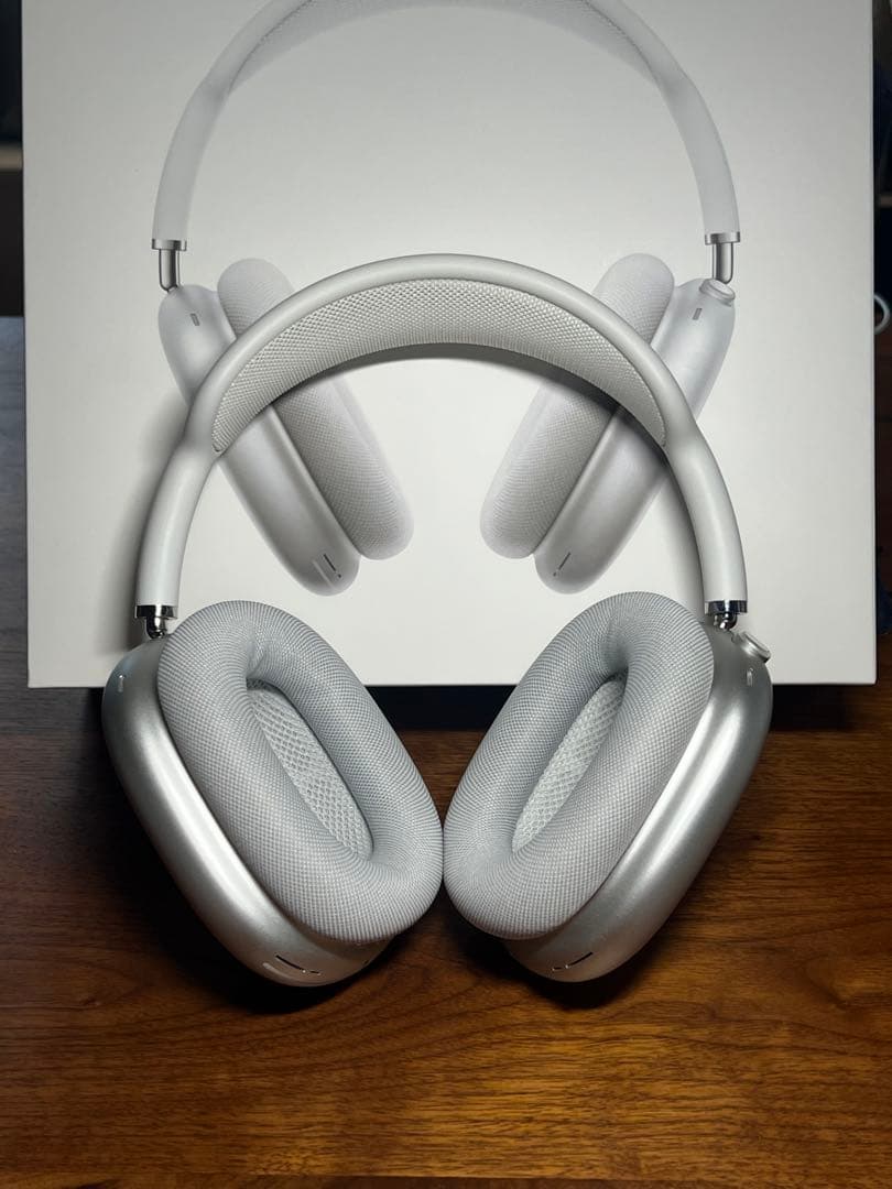 【極美品】Apple AirPods Max ホワイト　本体