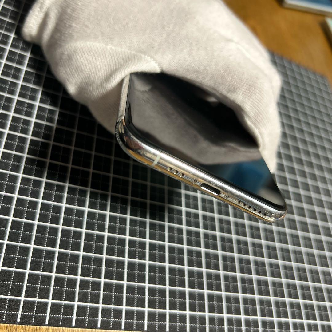 iPhone 11 Pro シルバー256GB 一部不具合 小傷有