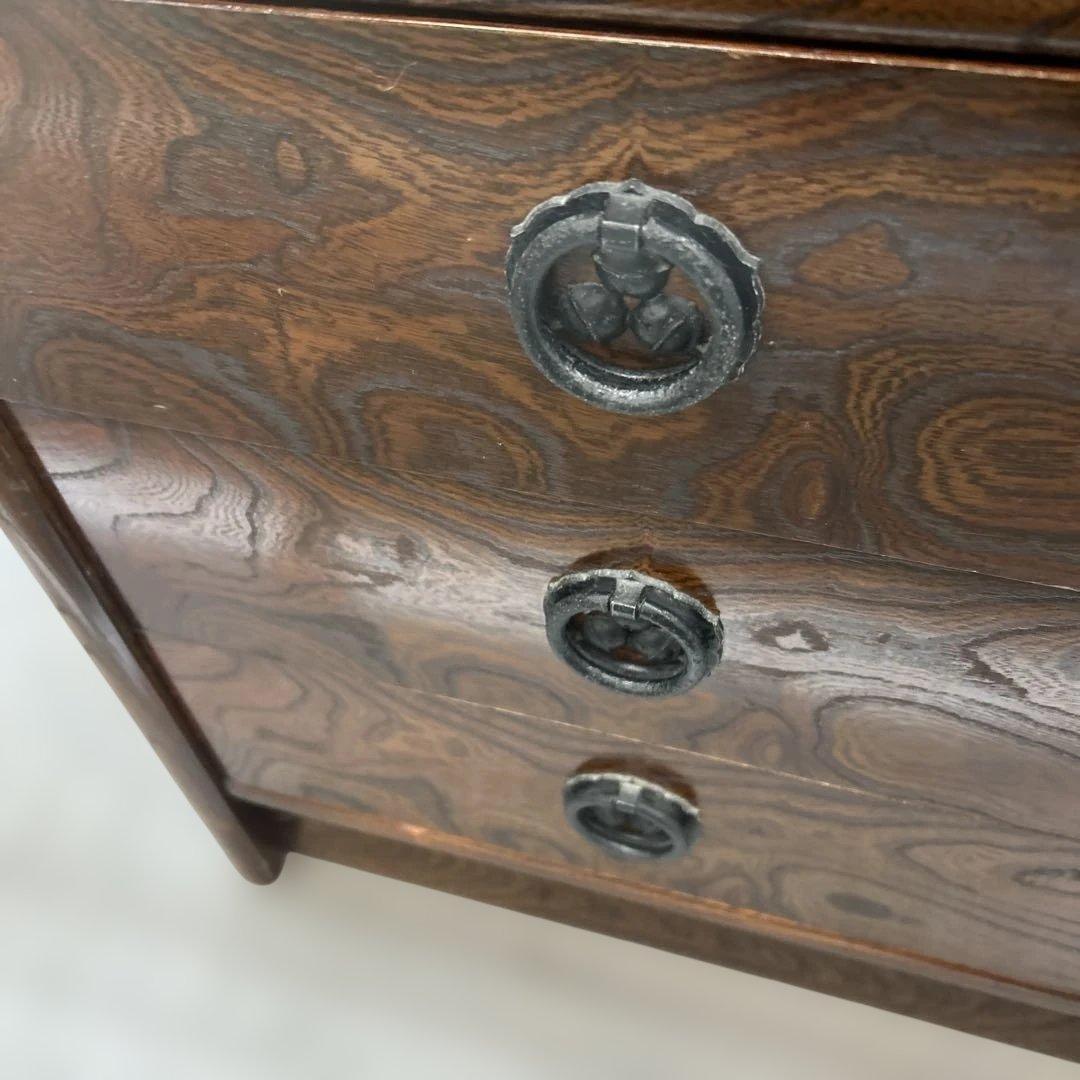 木製ガラス扉収納キャビネット　和風　飾り棚