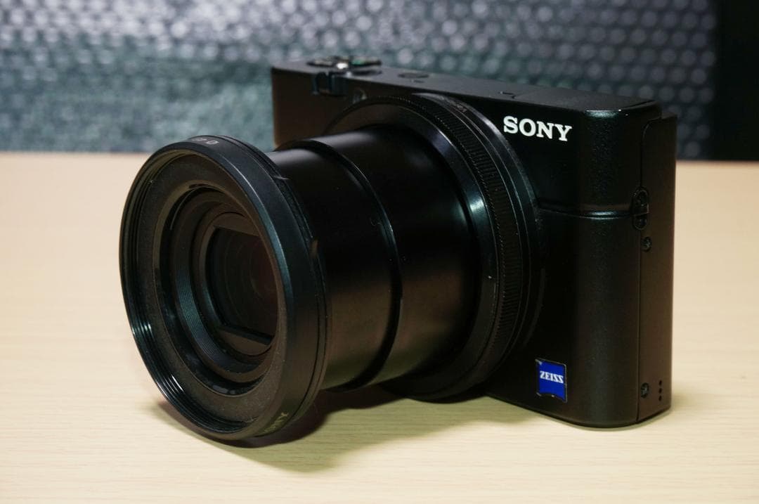 SONY Cyber-shot DSC-RX100 本体