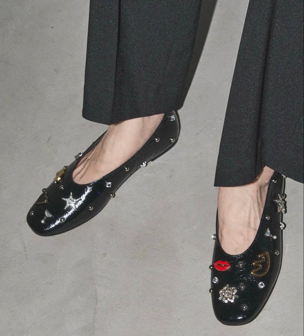 LE TALON GRISE レザーSURREALモチーフフラット