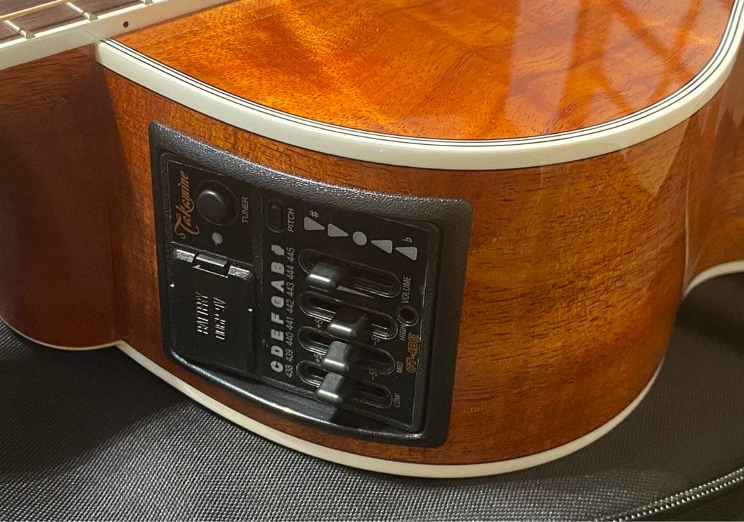 Takamine PTU131KC N ハワイアンコア エレアコ　超美品
