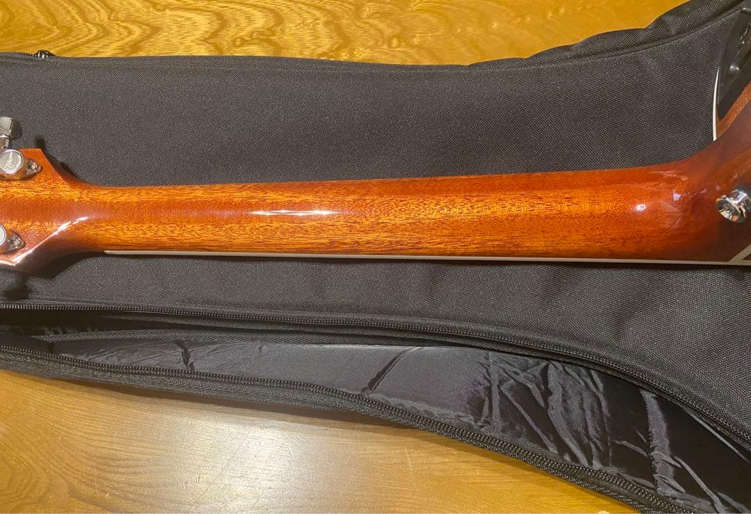 Takamine PTU131KC N ハワイアンコア エレアコ　超美品