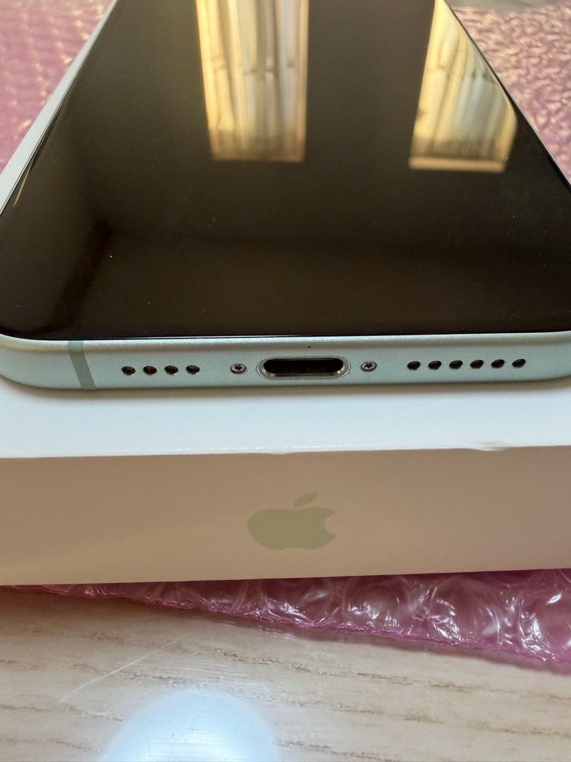 iPhone 15 Plus 128GB SIMフリー グリーン 電池83%