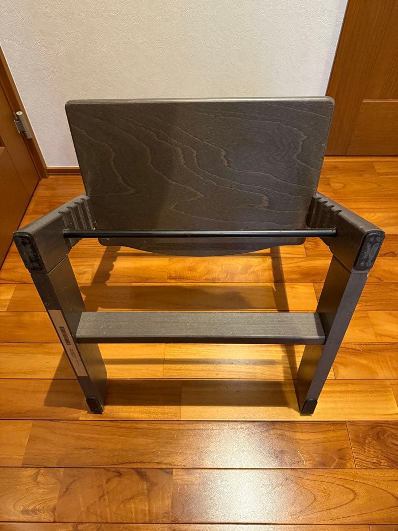 廃盤色　ウォールナット　ストッケ　トリップ　トラップ　ベビーチェア　百貨店購入