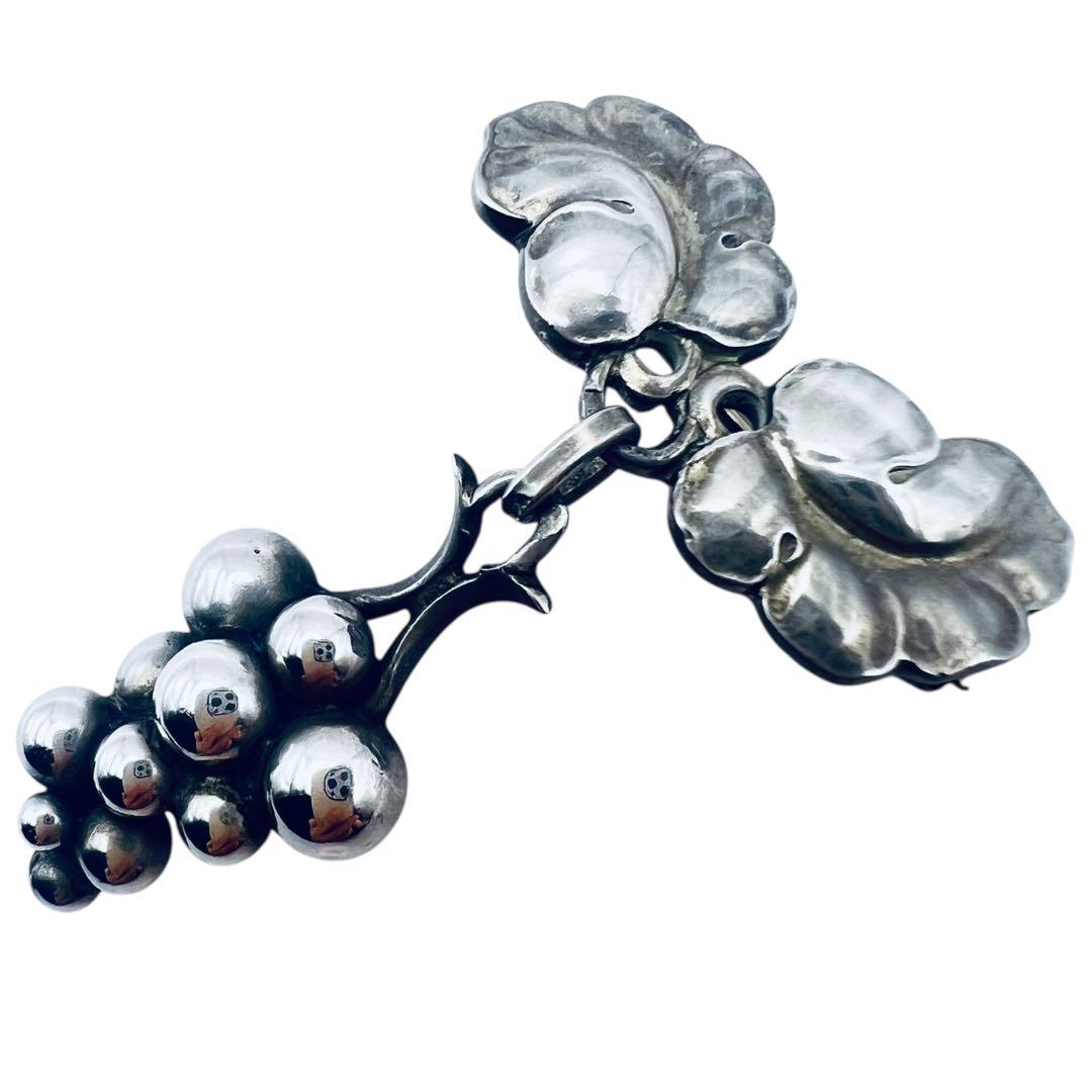 ジョージジェンセン　ムーンライトグレープ　217A シルバー　ブローチ