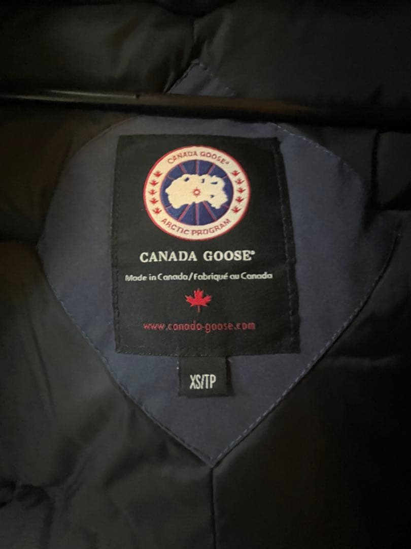 カナダグース　ダウン