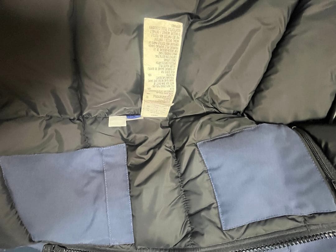 カナダグース　ダウン