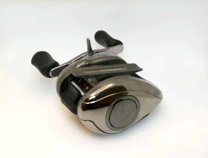 シマノ　初代アンタレス RH220　歴史的名機です